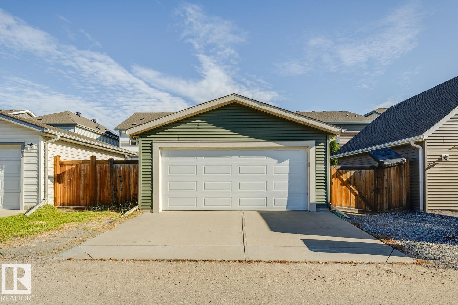 8311 ELLIS CR NW - 34