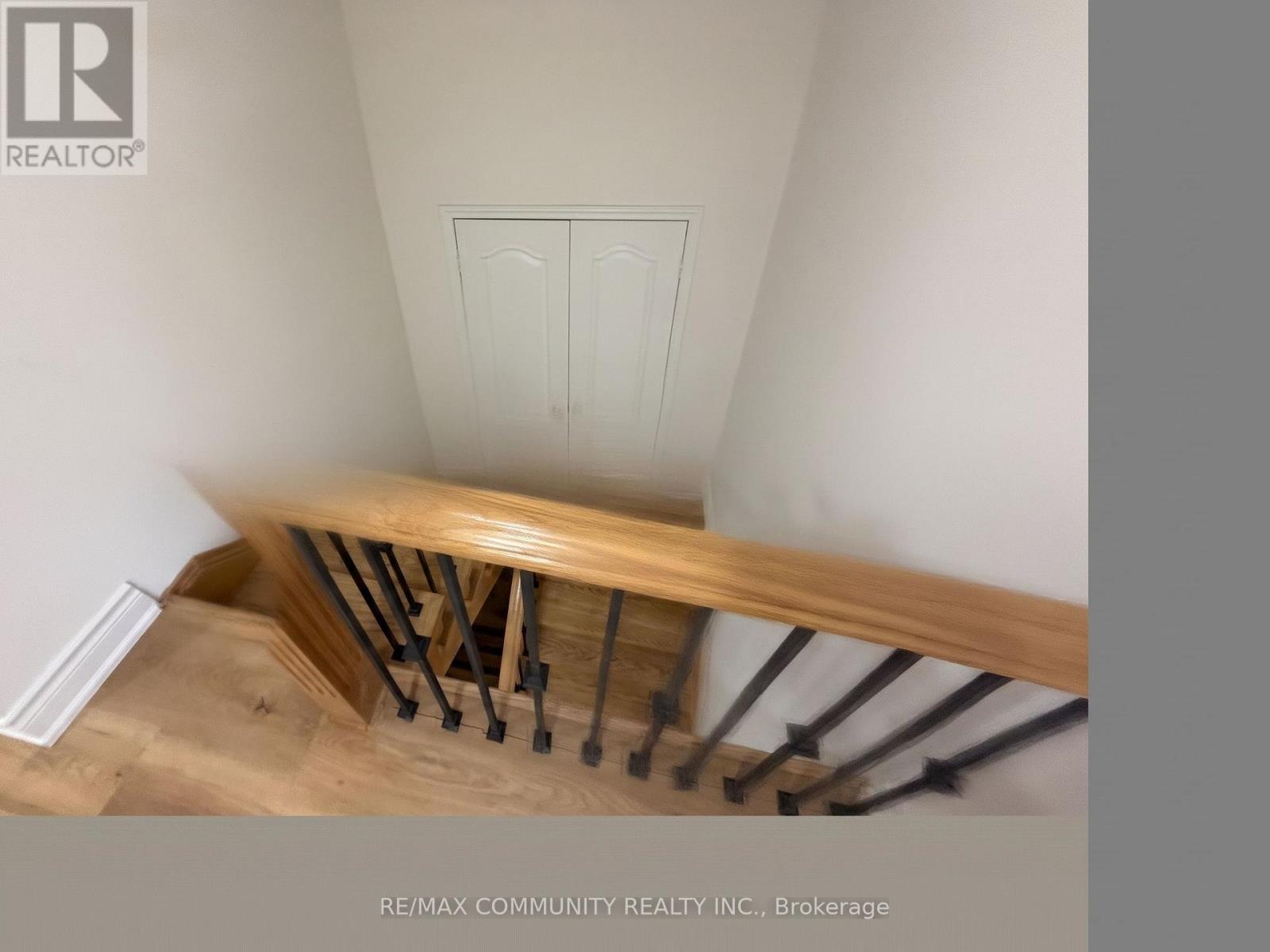 5 CANOE CRESCENT - 6