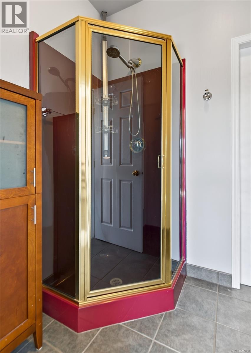 3165 Royal Vista Way, Courtenay