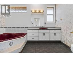 3165 Royal Vista Way, Courtenay, BC V9V1P5 Photo 43
