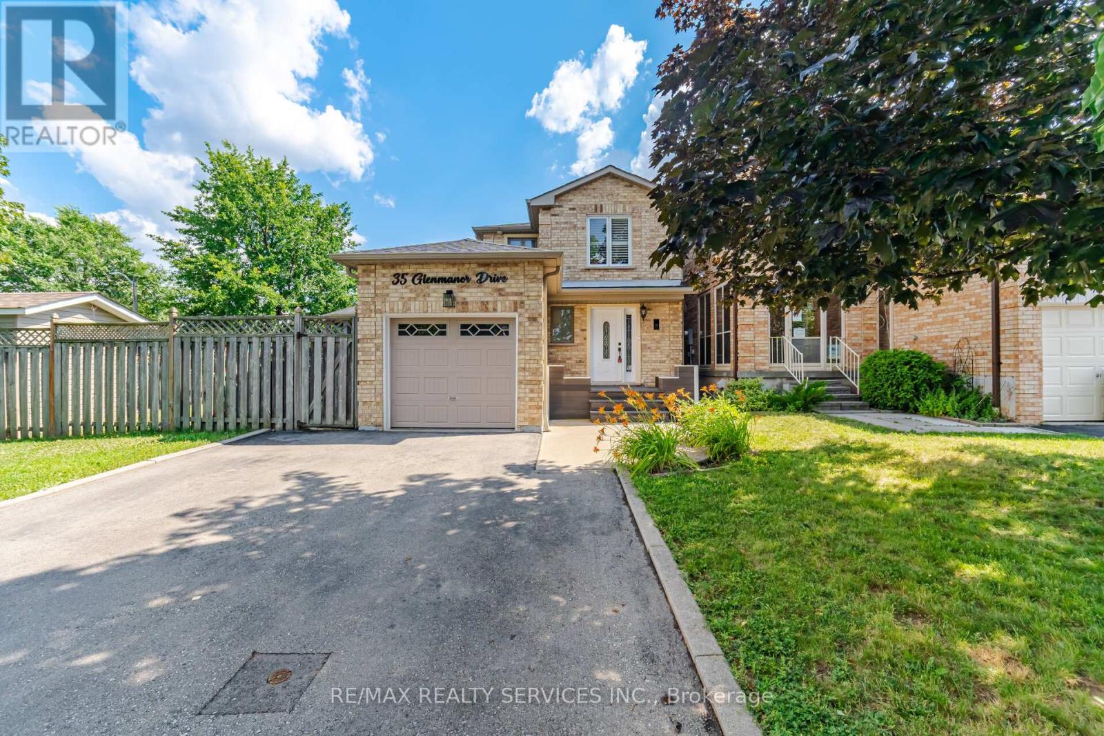 Photo of 35 Glenmanor Drive