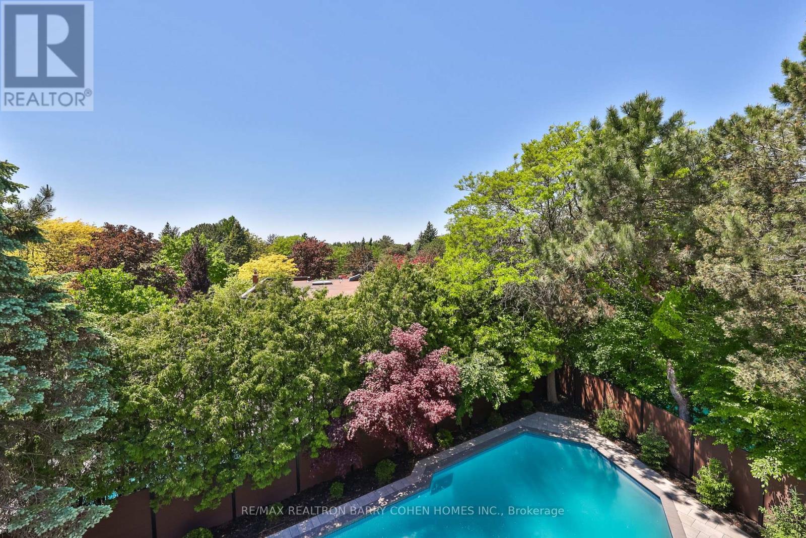 27 PENWOOD CRESCENT - Image 24