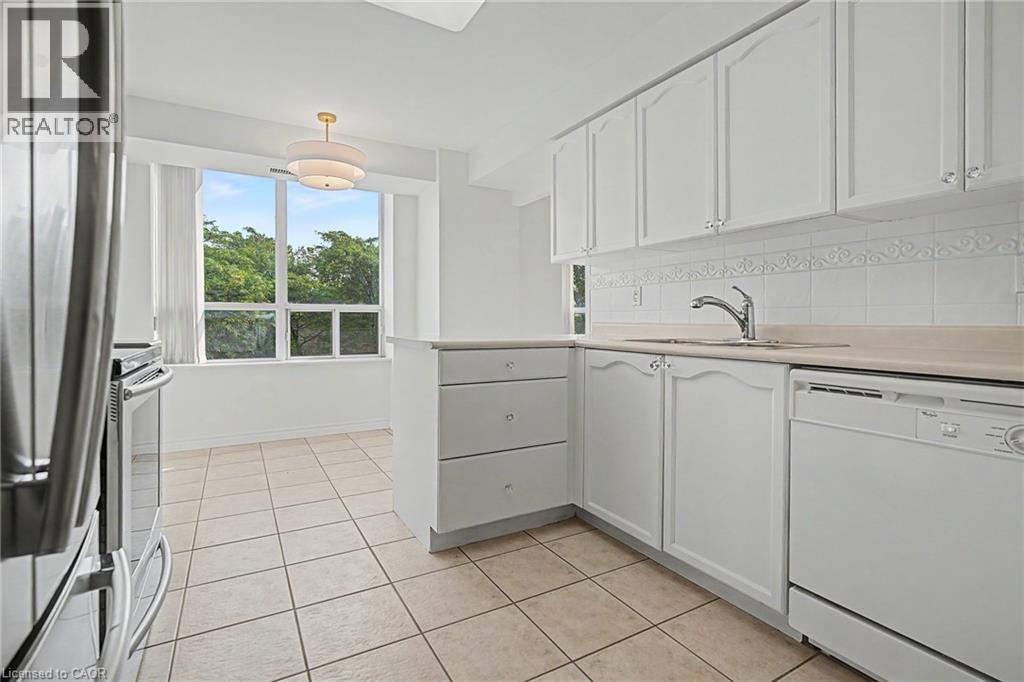 #1213 100 BURLOAK Drive - Image 14