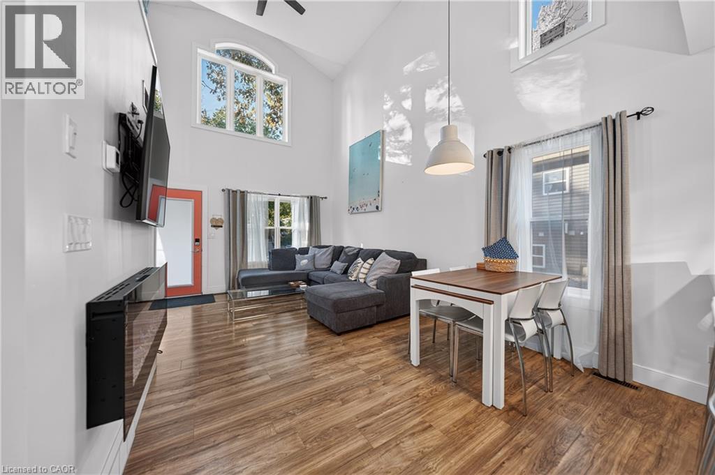 10 QUEENS Avenue - Image 9