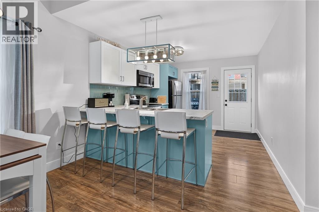 10 QUEENS Avenue - Image 14
