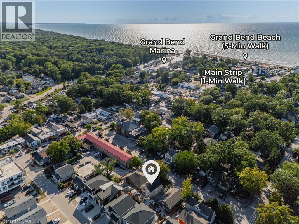 10 QUEENS Avenue - Image 3