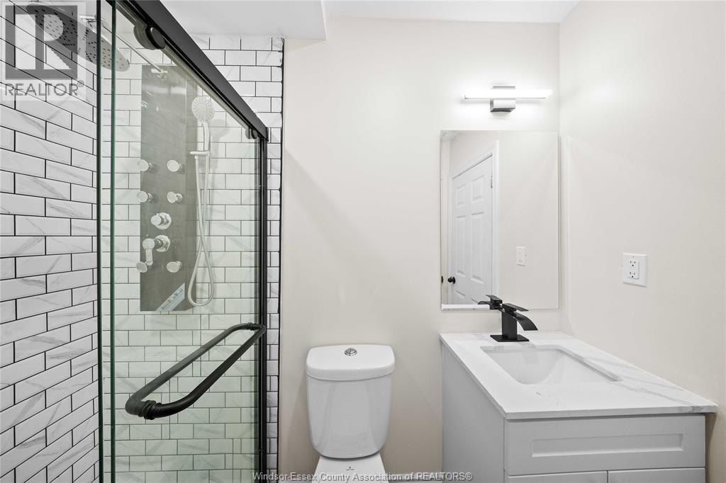 1465 CAMPBELL AVENUE - Image 37