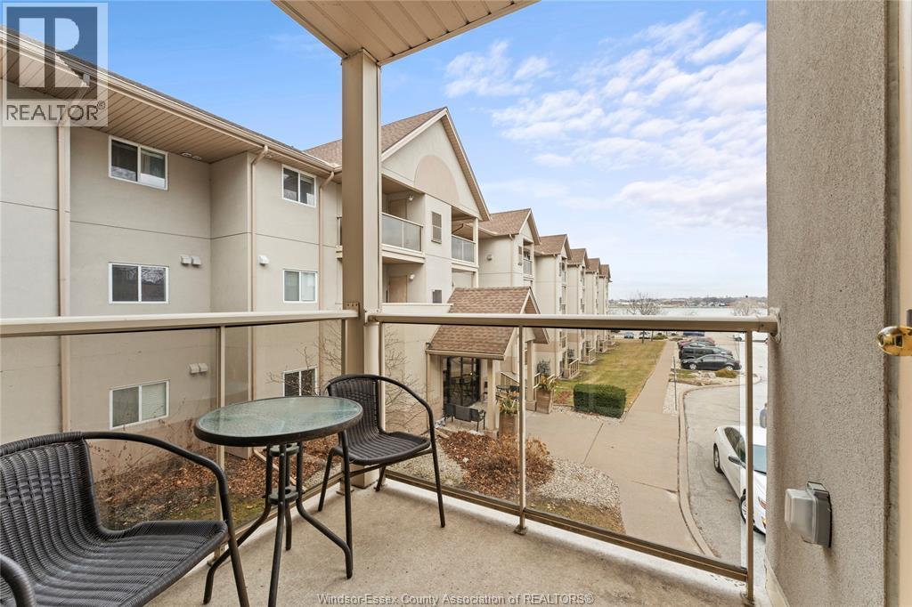 #316 3000 SANDWICH STREET - Image 20