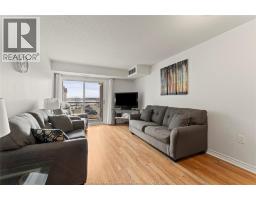 Living room/Dining room - 3000 Sandwich Street Unit# 316, Windsor, ON N9C4G3 Photo 6