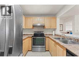 Foyer - 3000 Sandwich Street Unit# 316, Windsor, ON N9C4G3 Photo 8