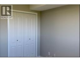 8 Dayspring Circle Unit# 1302, Brampton, ON L6P2Z6 Photo 11