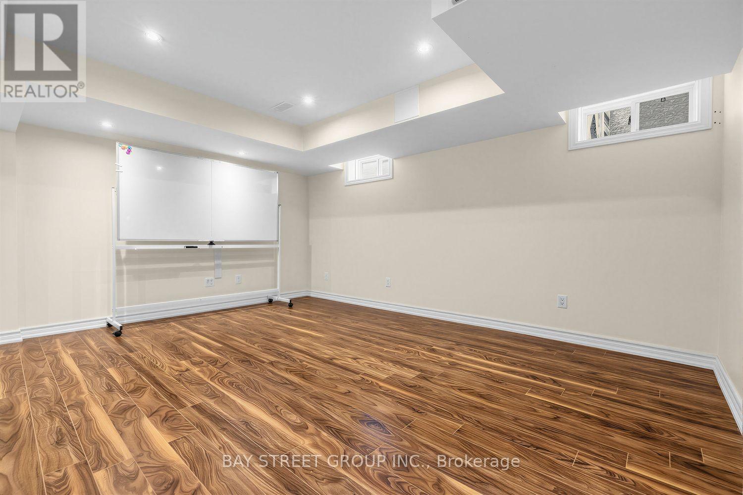 37 MYNDEN WAY - Image 29