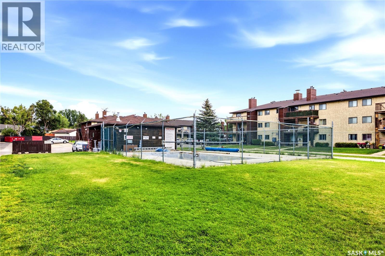 #205 31 Rodenbush DRIVE - 17