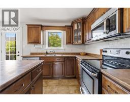 Living room - 114 Rainford Court, Moncton, NB E1G0T4 Photo 13