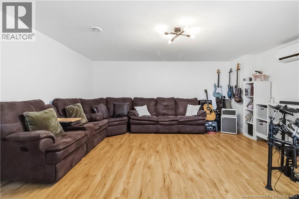 114 Rainford Court - 36