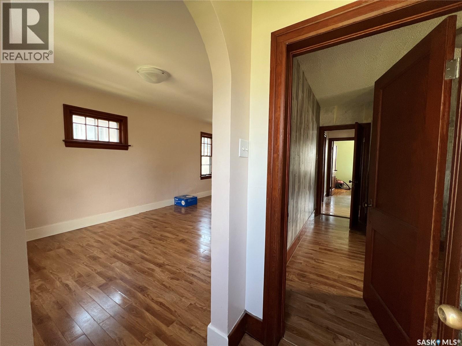 355 10th STREET E - 3