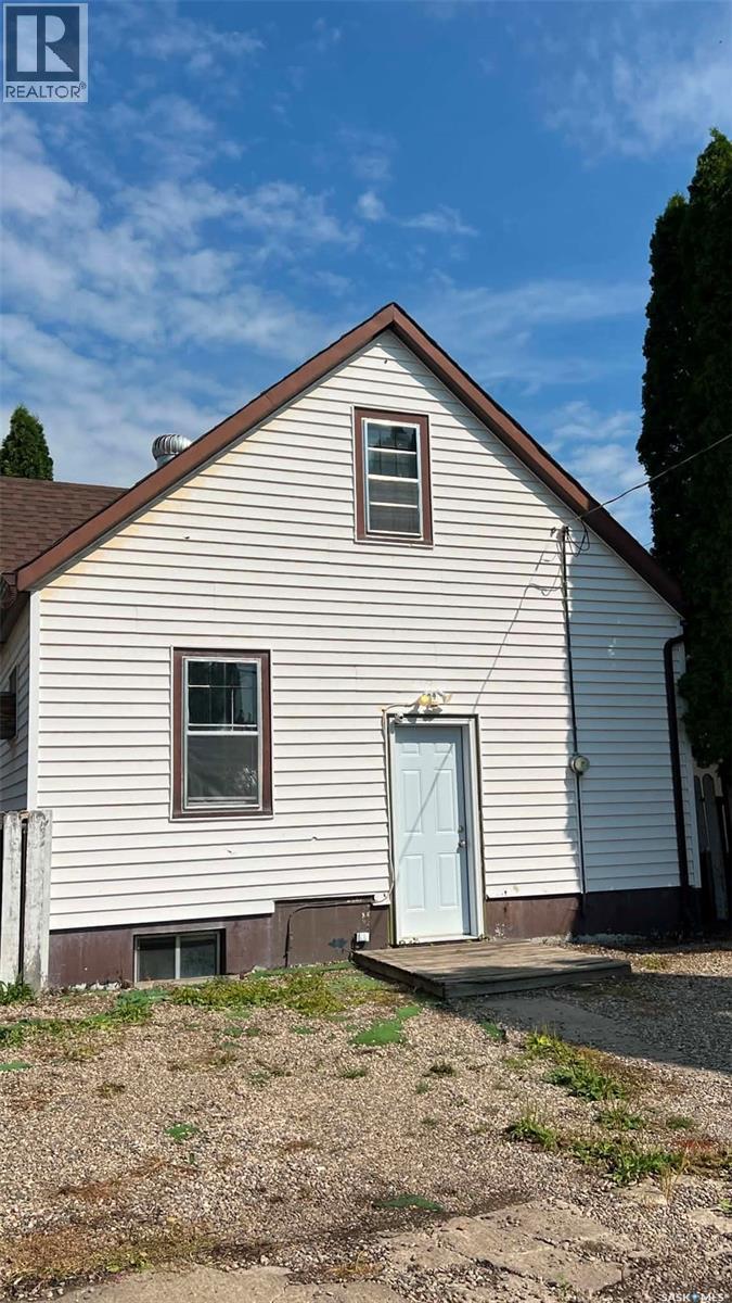 355 10th STREET E - 44