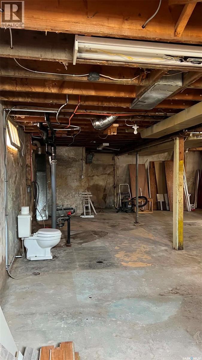 355 10th STREET E - 28