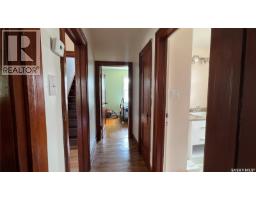 355 10th Street E, Prince Albert, SK S6V0Z2 Photo 10