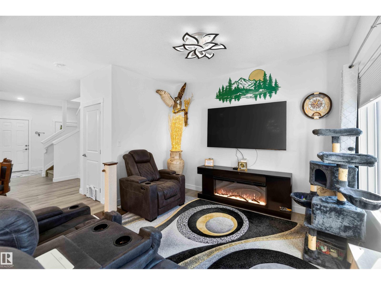 91 HILTON CV - Image 12