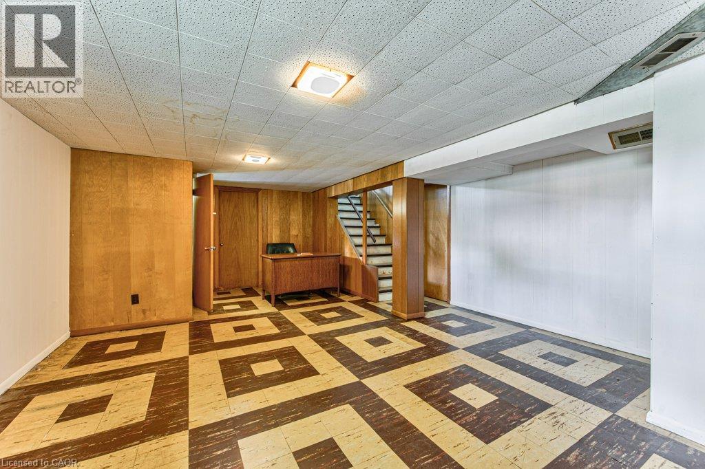 321 HIGHLAND Park - Image 21