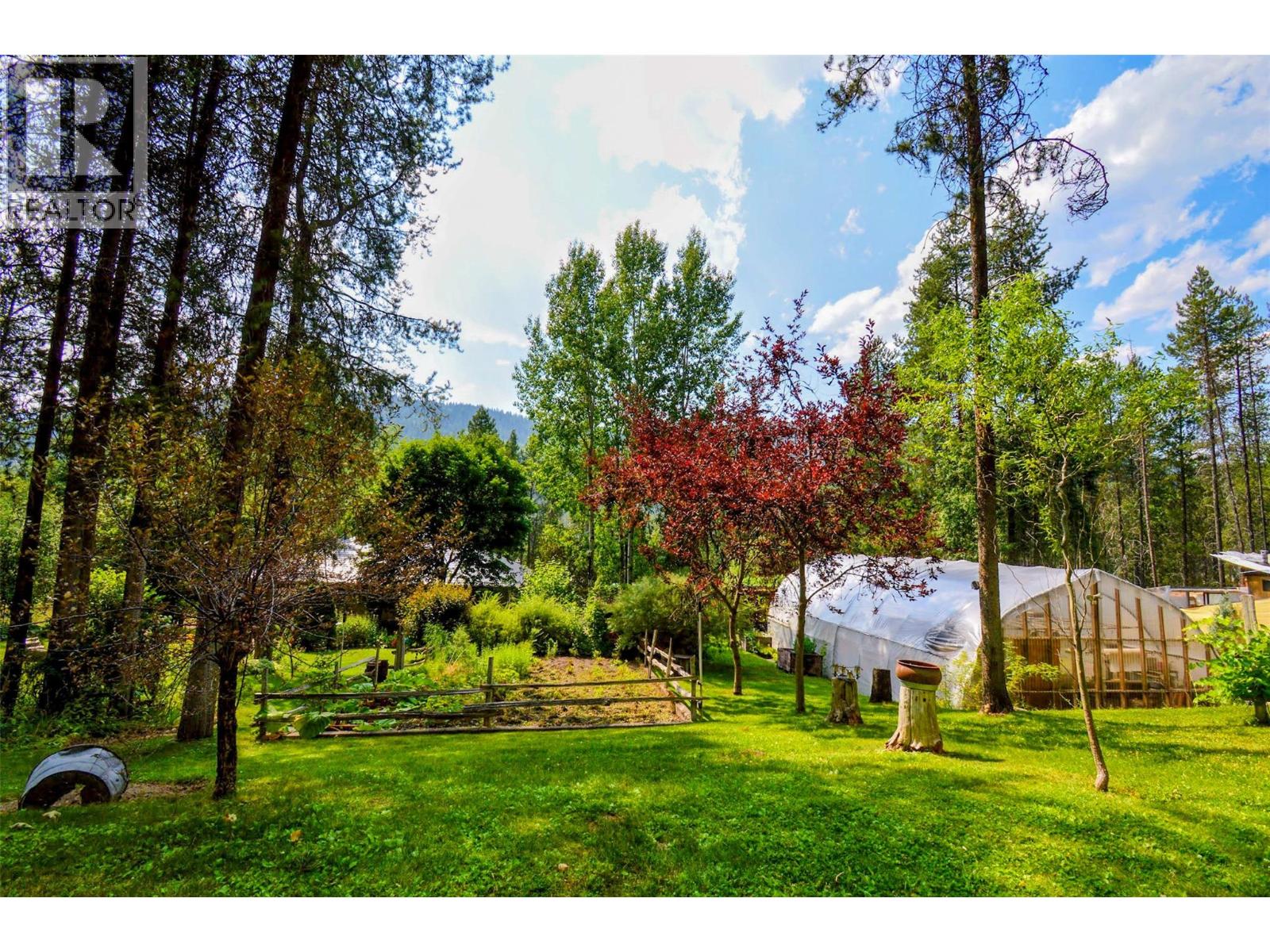 610 Strathmore Avenue - 16