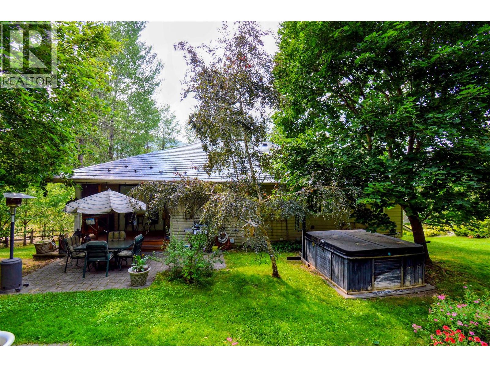 610 Strathmore Avenue - 10
