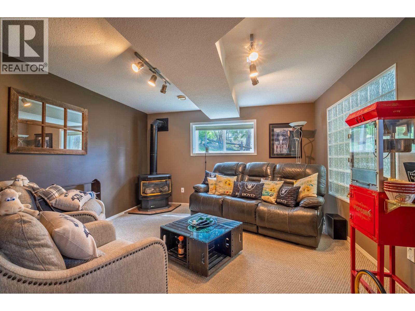 610 Strathmore Avenue - Image 47