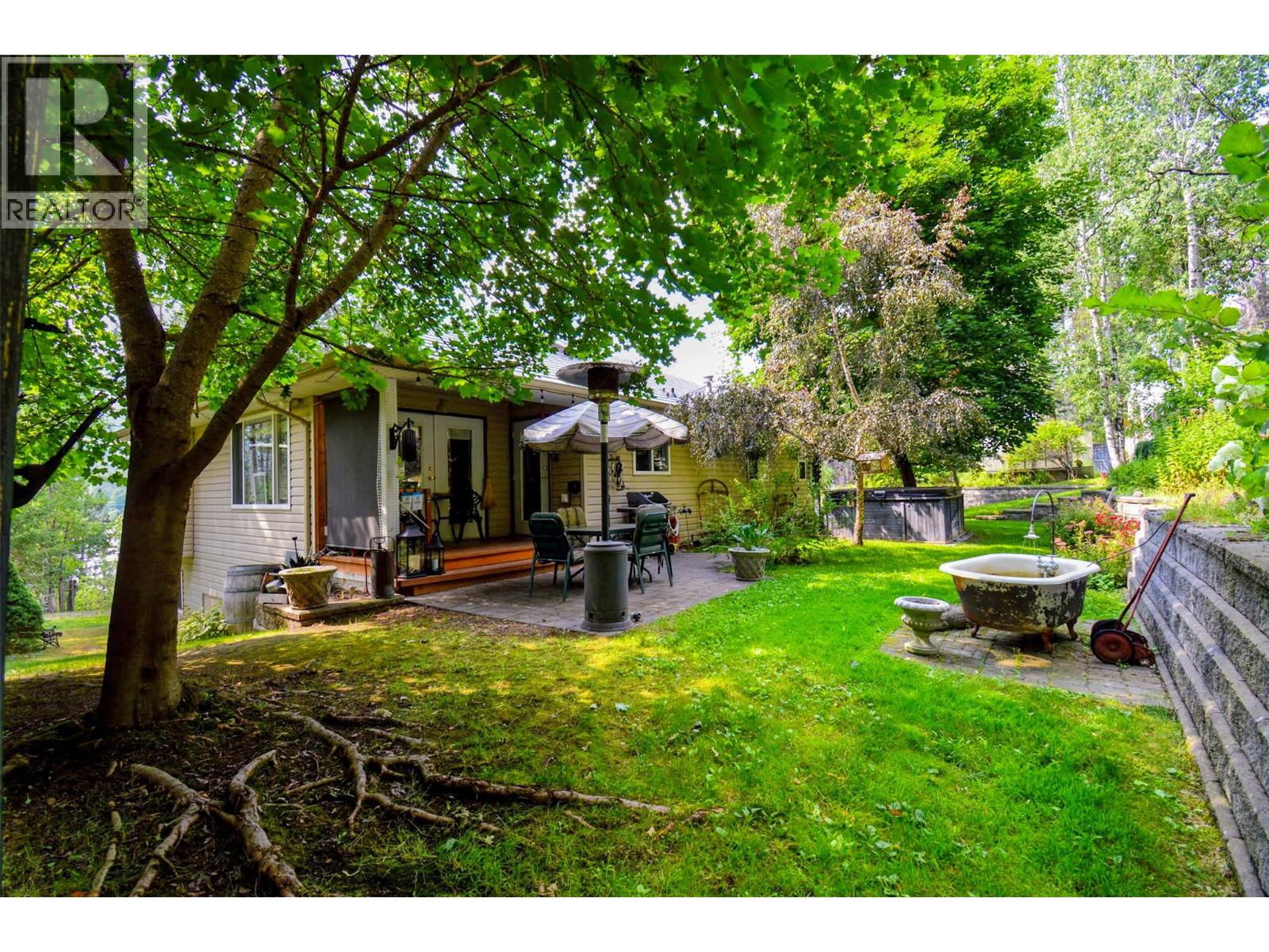 610 Strathmore Avenue - 9