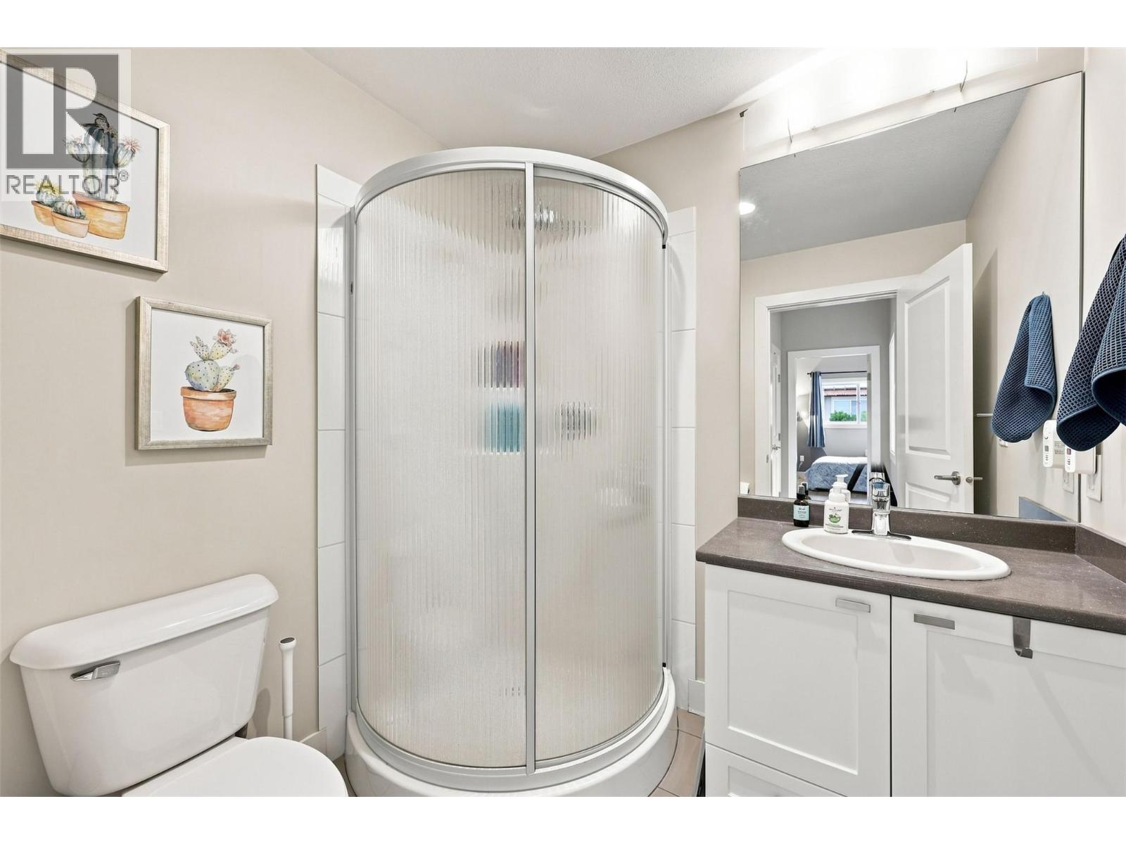 2200 LINFIELD Drive Unit# 32, Kamloops