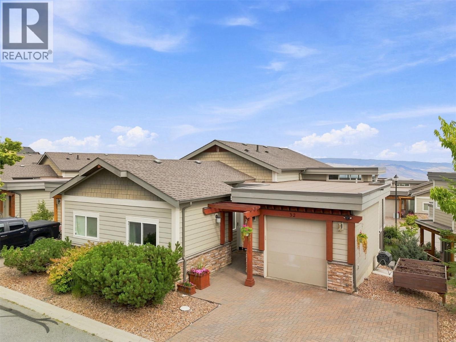 #32 2200 LINFIELD Drive - 1