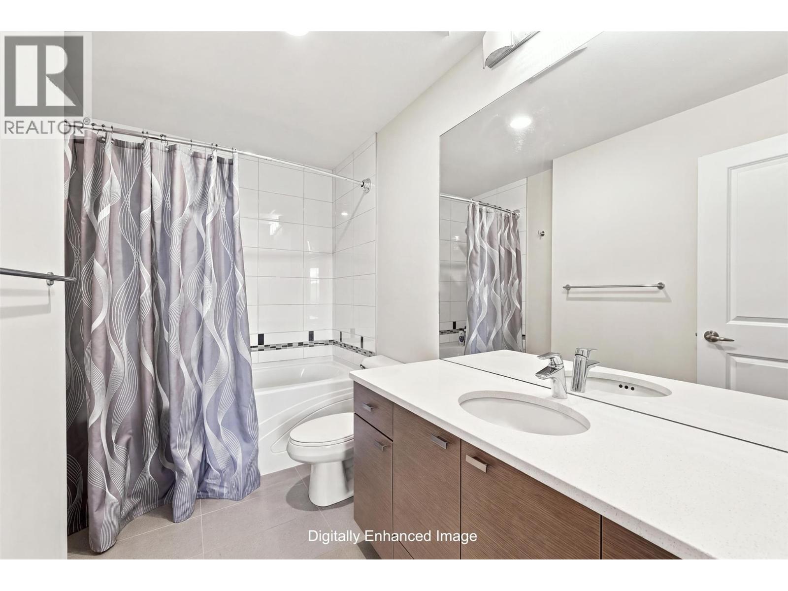 #32 2200 LINFIELD Drive - 15