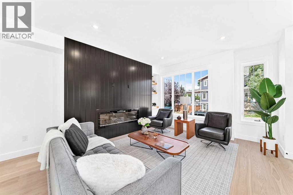 2238 44 Street NW - 8