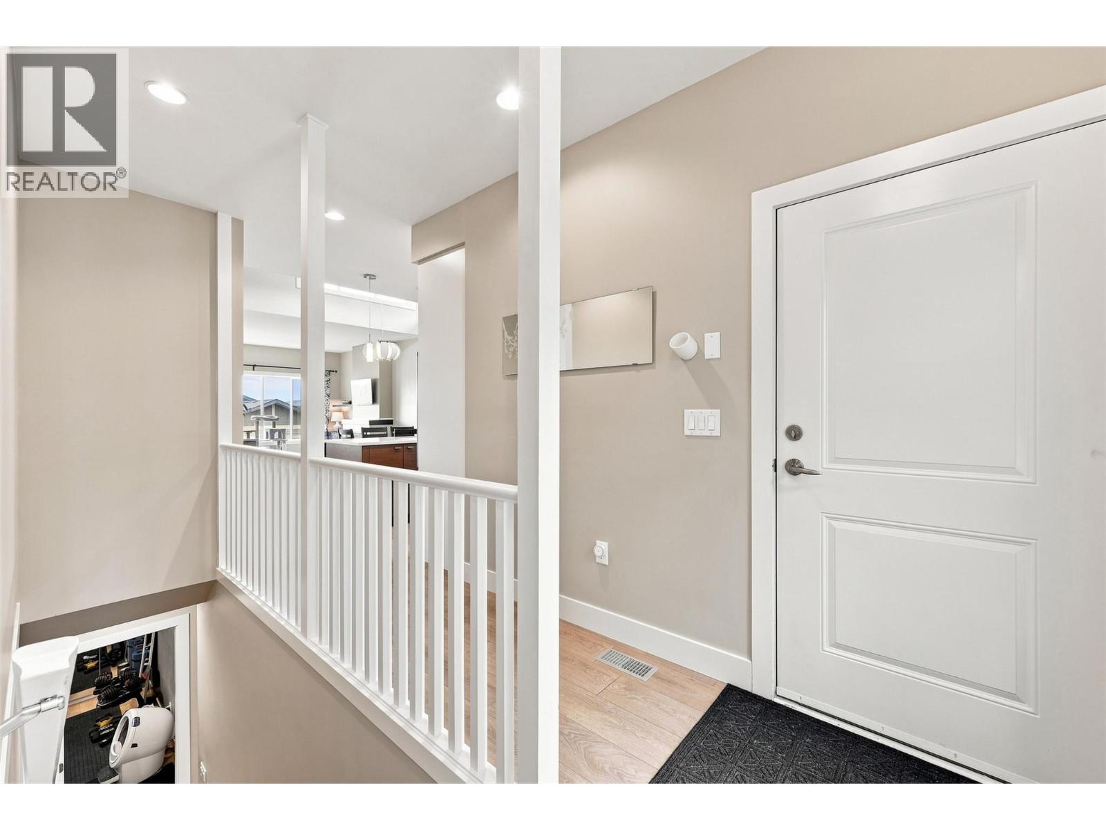 2200 LINFIELD Drive Unit# 32, Kamloops