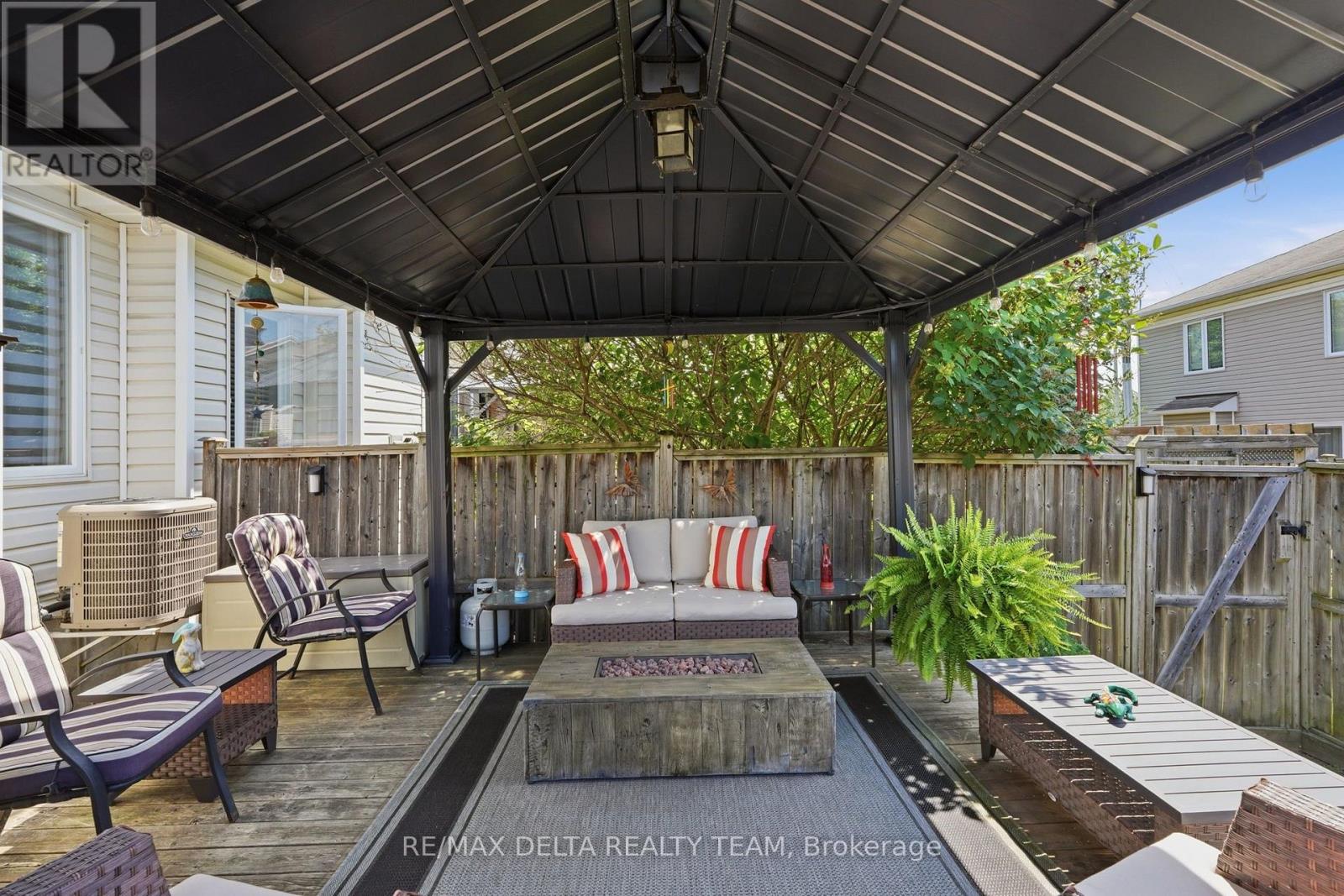 64 COLLINGTON STREET - Image 24