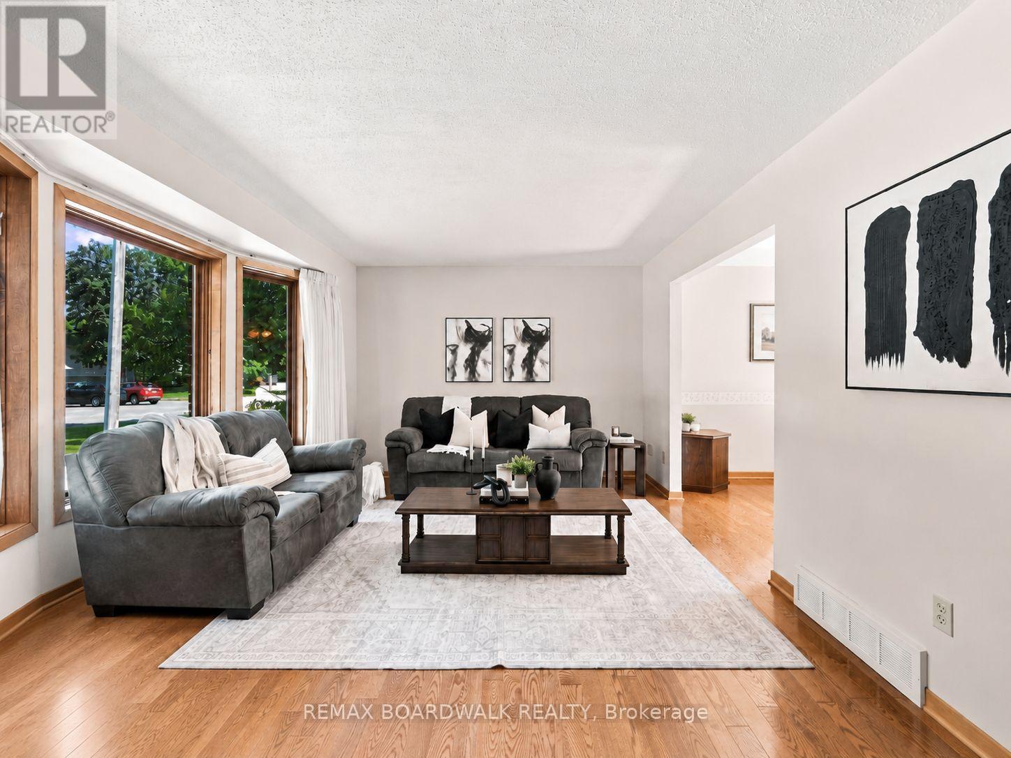 21 MAITLAND STREET - Image 7