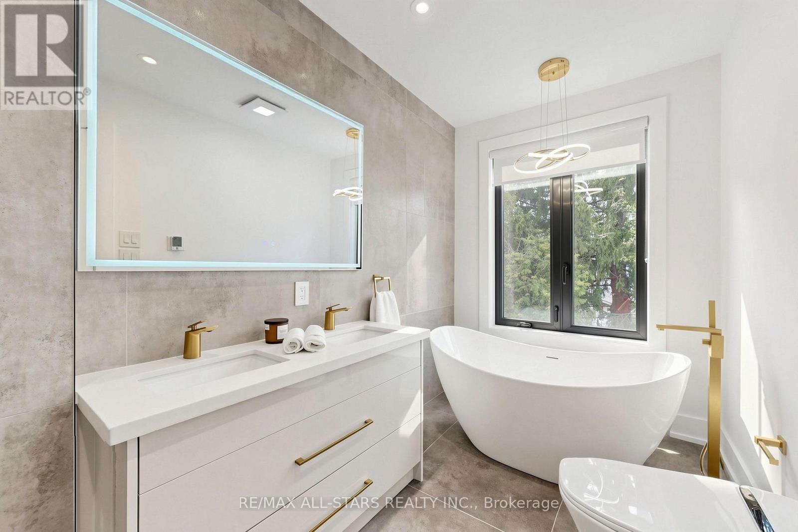 127 BANFF ROAD - Image 26
