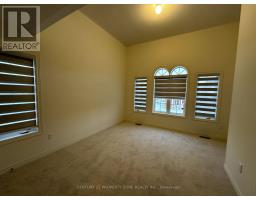 648 Fleetwood Drive, Oshawa, ON L1K0A2 Photo 11