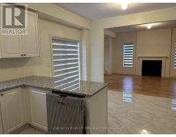 648 Fleetwood Drive, Oshawa, ON L1K0A2 Photo 6