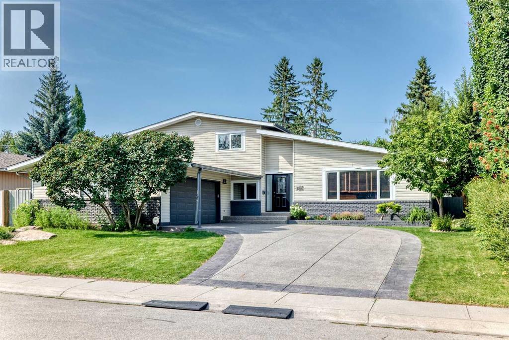 1220 73 Avenue SW - 2