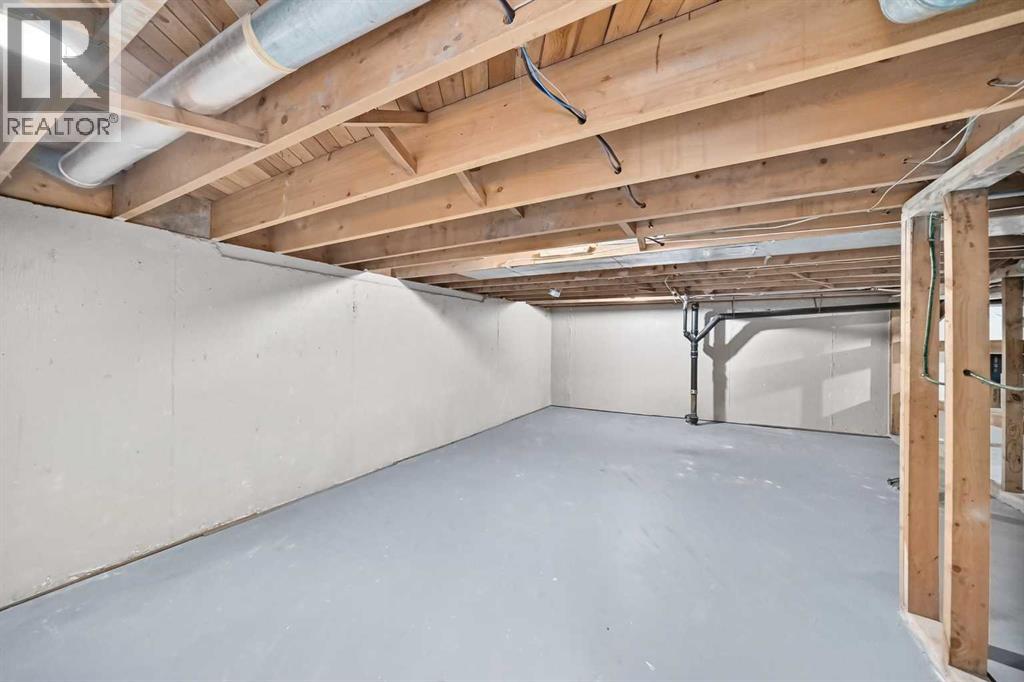 1220 73 Avenue SW - 38