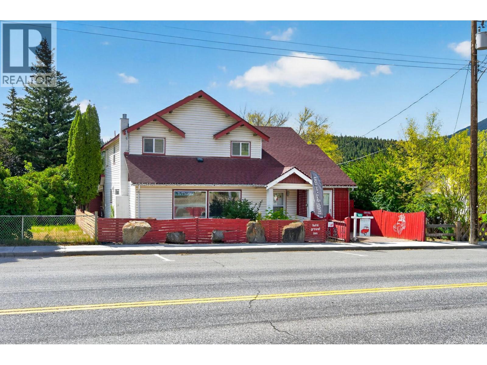 1411 CARIBOO  97 Highway, Clinton
