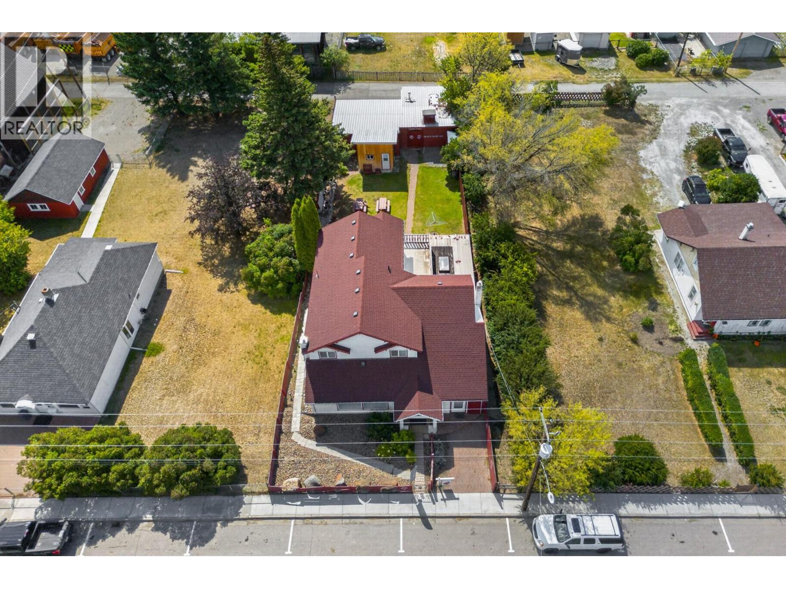 1411 CARIBOO  97 Highway, Clinton