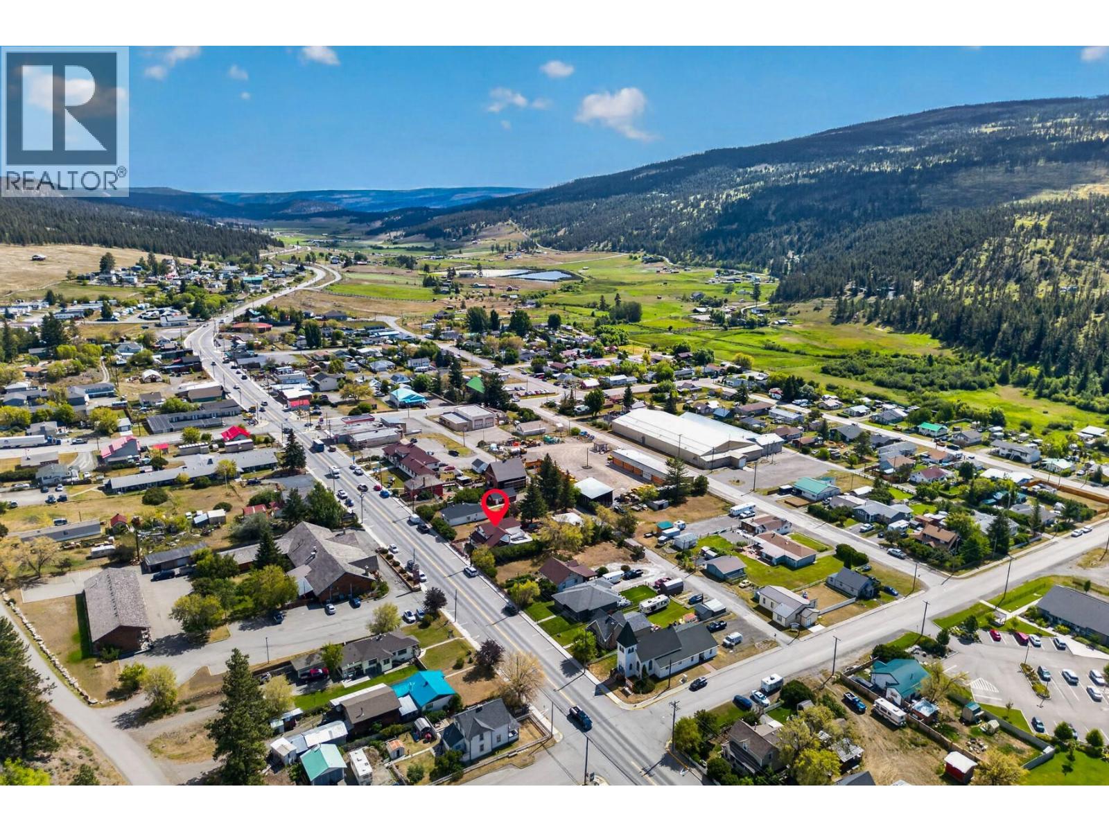 1411 CARIBOO  97 Highway, Clinton