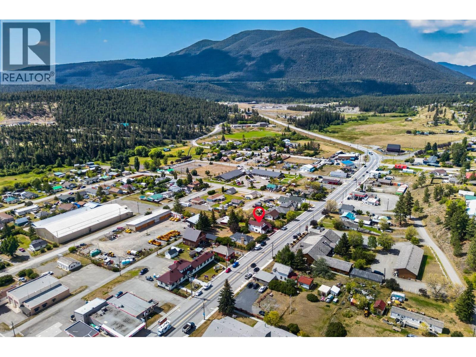 1411 CARIBOO  97 Highway, Clinton