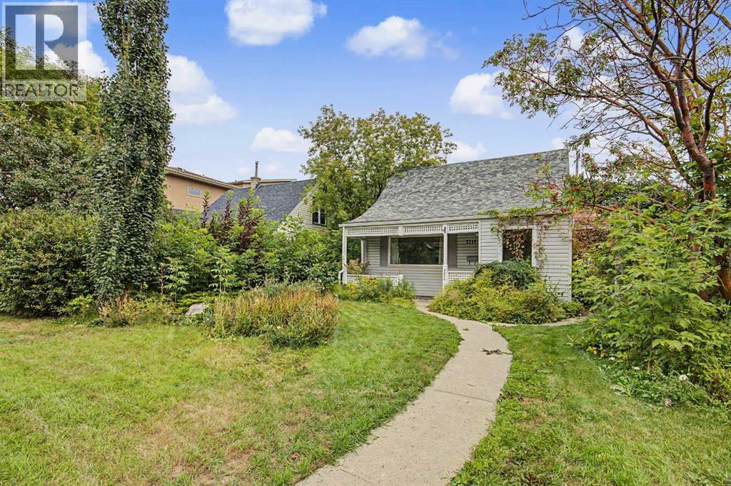 2214 24A Street SW - 2