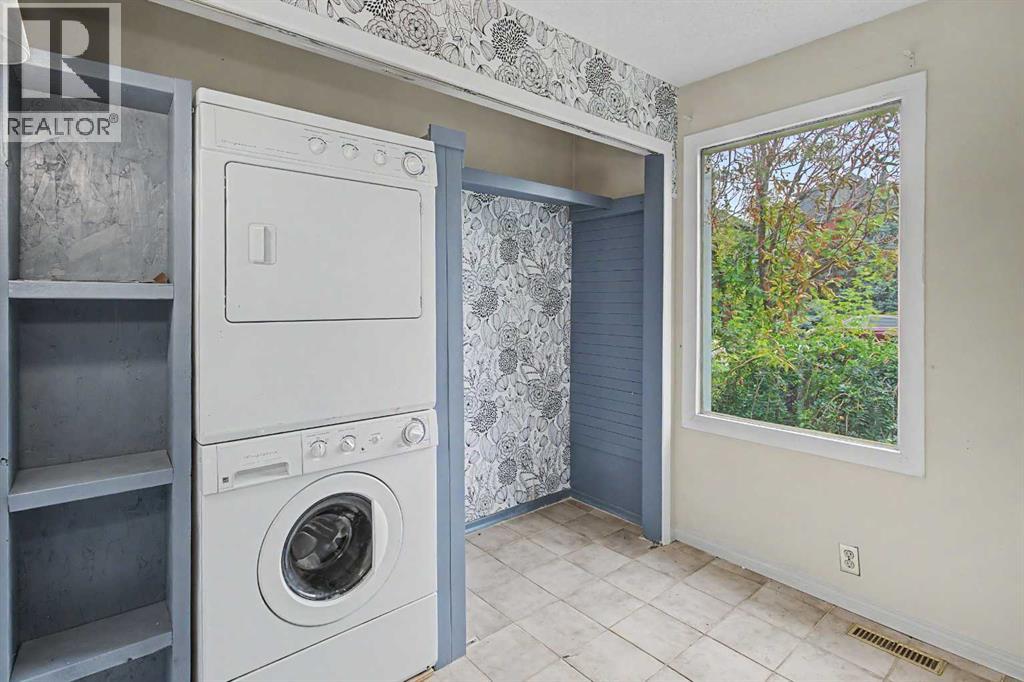 2214 24A Street SW - 4