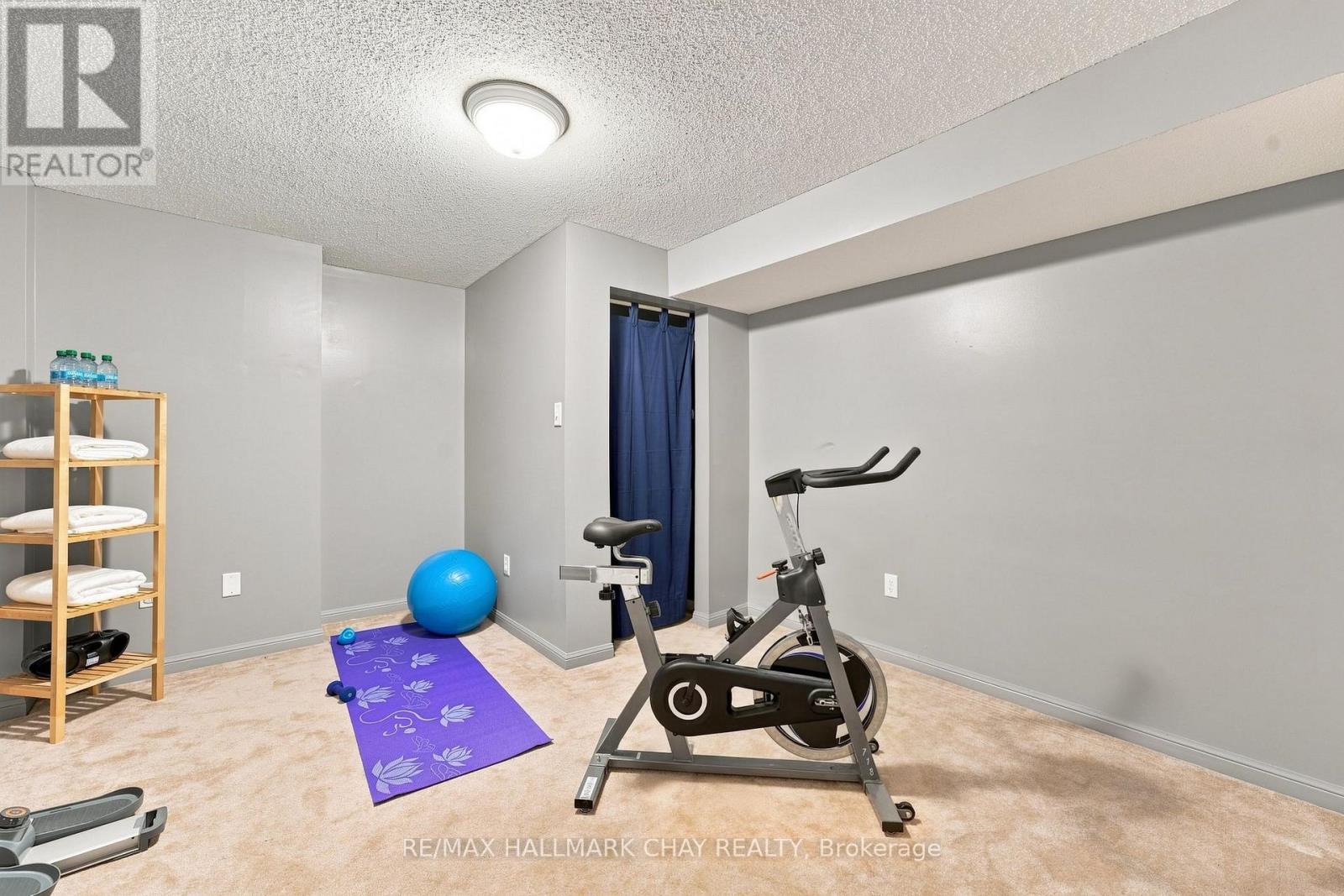 167 THE QUEENSWAY - Image 23