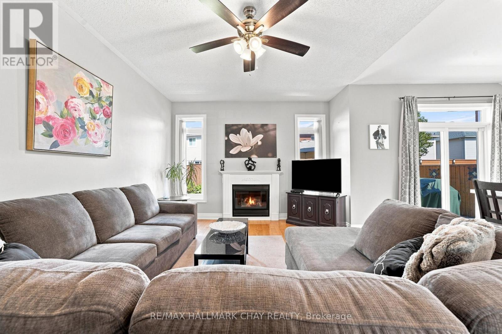 167 THE QUEENSWAY - Image 5