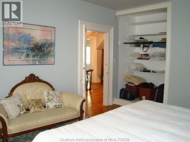 26 ERIE STREET South - 31